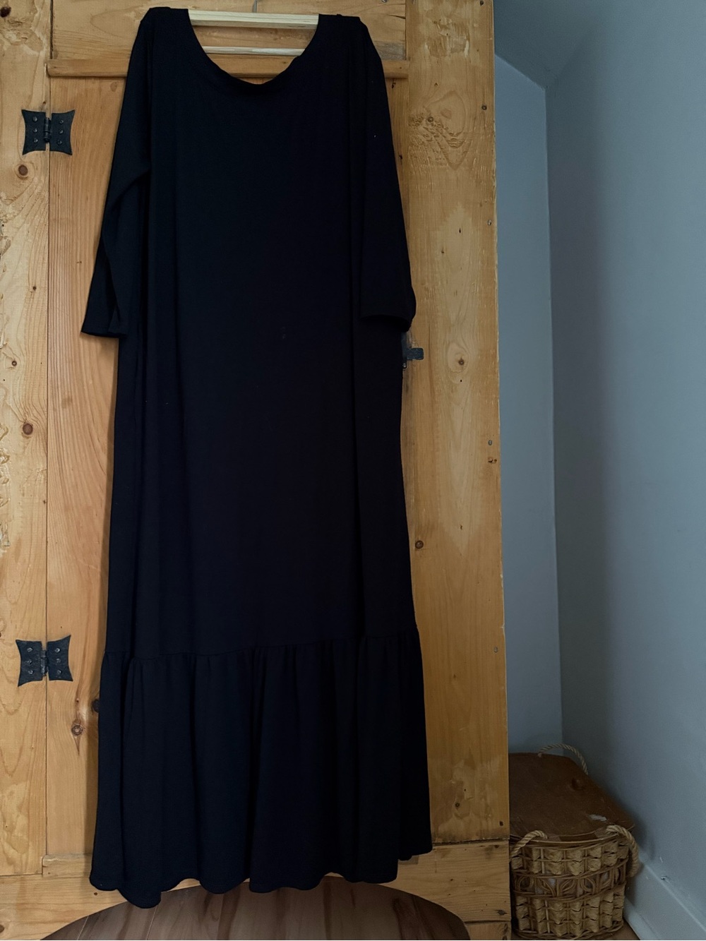 ZÉNANA | long black dress